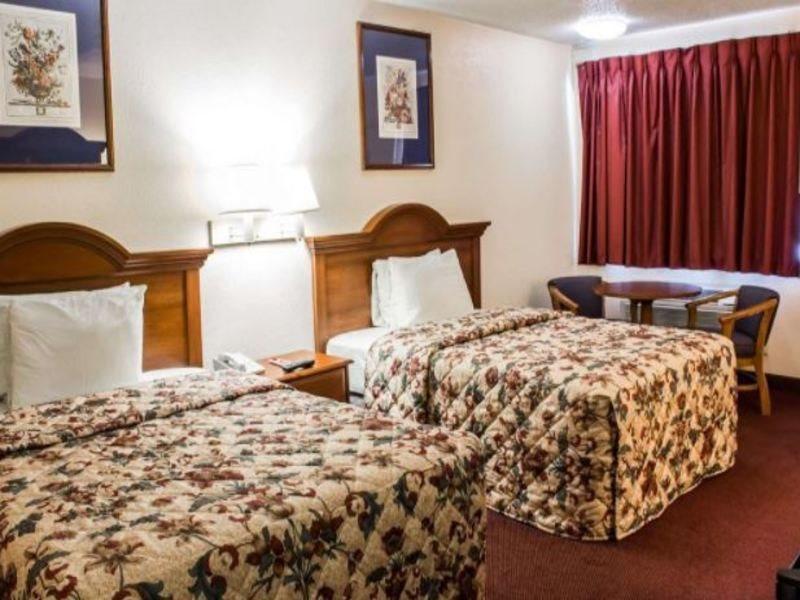 Econo Lodge Goldsboro Hwy 70 מראה חיצוני תמונה