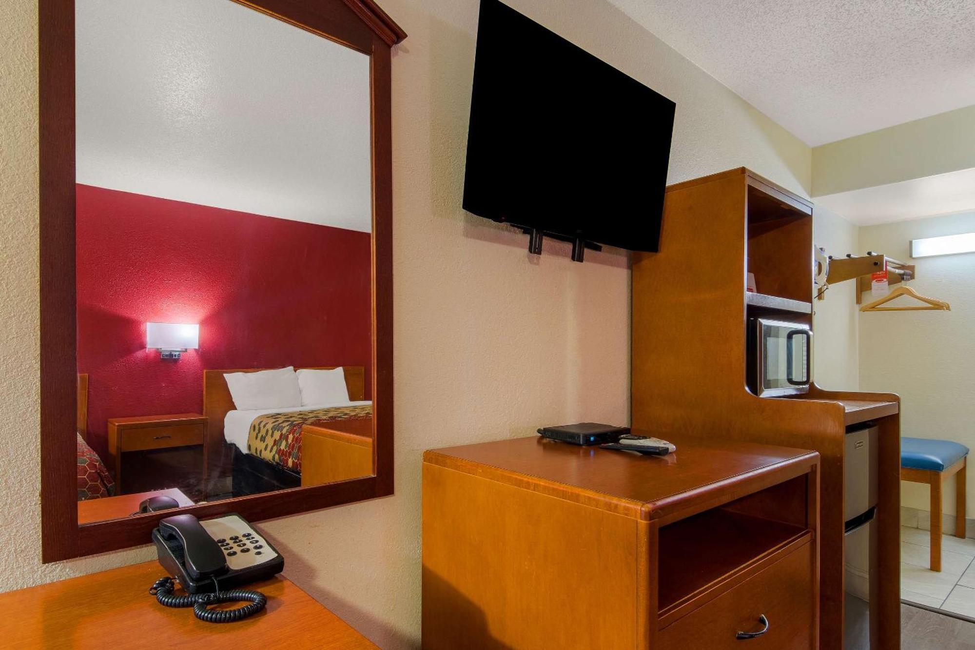 Econo Lodge Goldsboro Hwy 70 מראה חיצוני תמונה