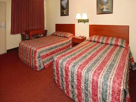 Econo Lodge Goldsboro Hwy 70 מראה חיצוני תמונה